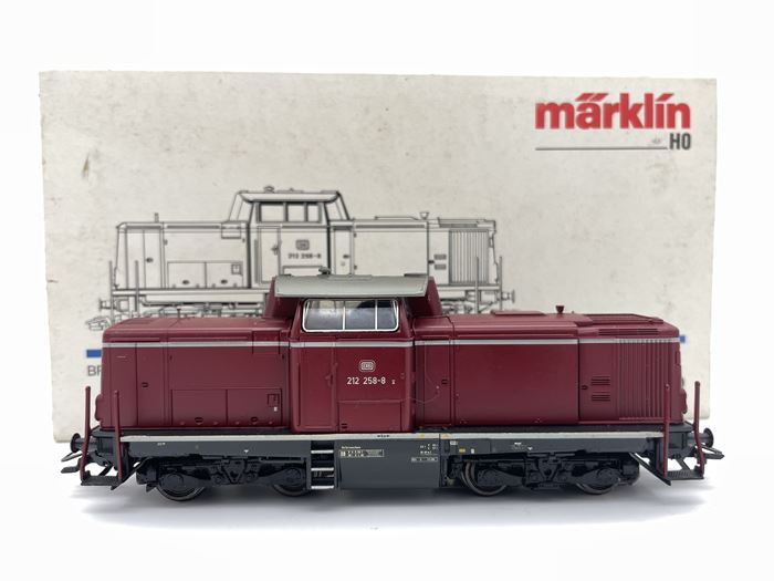 Märklin 3372 DB BR 212 diesellokomotiv