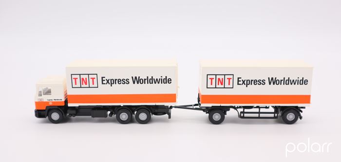 MAN lastbil med hænger 'TNT Express Worldwide'
