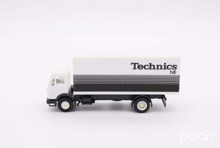 Mercedes lastbil 'Technics'