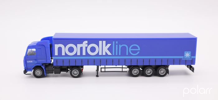 Scania lastvogn med sættevogn 'Norfolk Line Maersk'